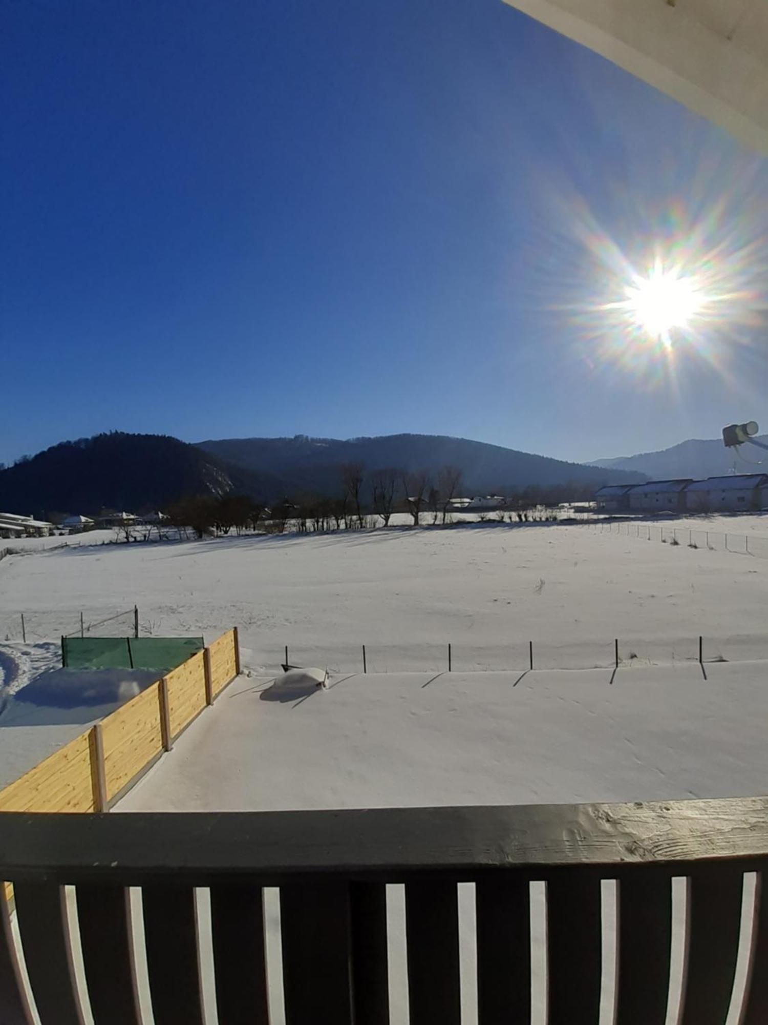 Dom Hills Bucovina Hotel Gura Humorului Exterior photo